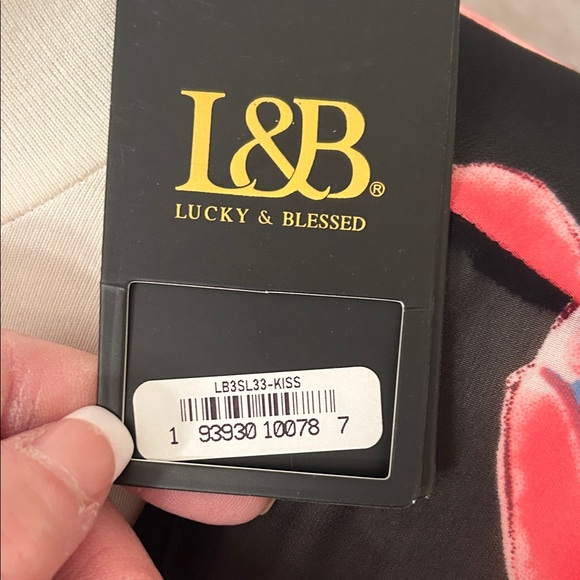 NWT⭐️LIP PRINT KIMONO Black💋LUCKY & BLESSED 3/4 Sleeves Size Small - Picture 7 of 11